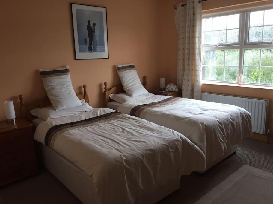 Fermanagh Lakeside Self Catering Corranny Exterior foto