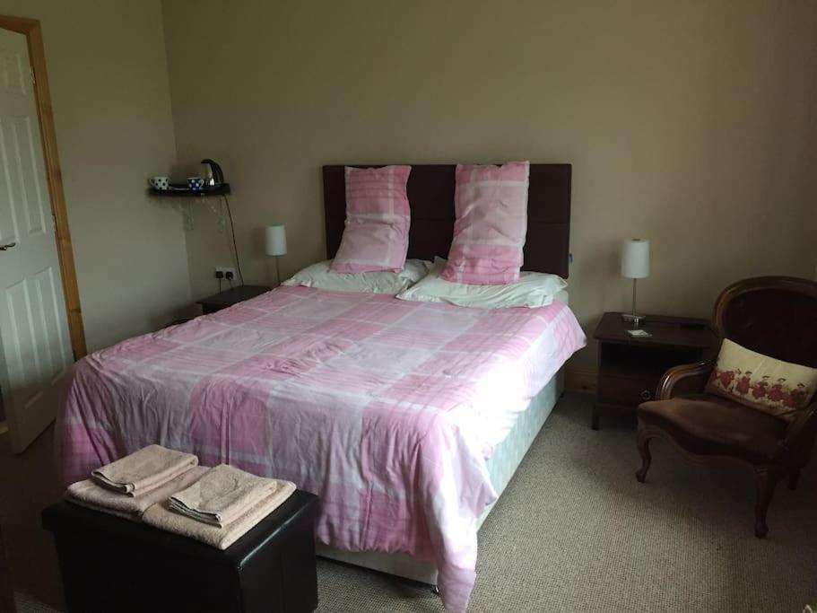 Fermanagh Lakeside Self Catering Corranny Exterior foto